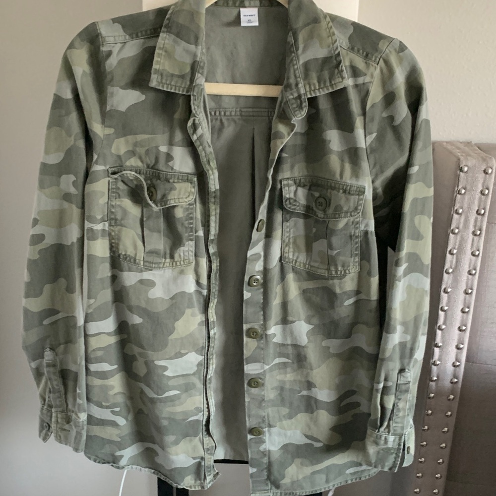 Old Navy Green Camouflage Shirt